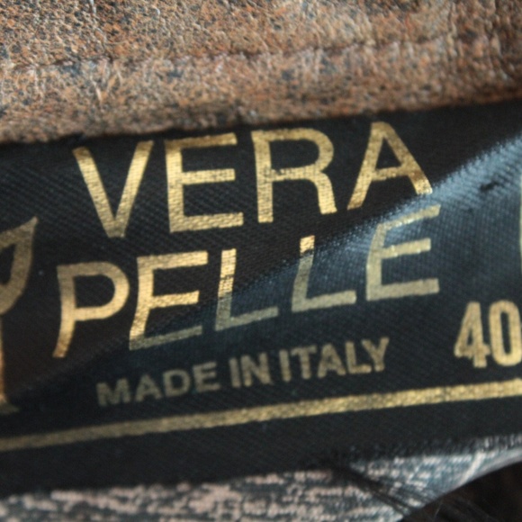 1980’s Vintage Brown Leather Vera Pelle Mini Skirt - Picture 3 of 5